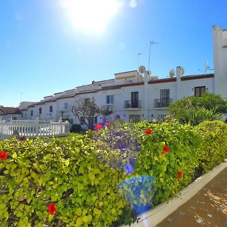 R1358 La Hacienda 10 A Apartment *