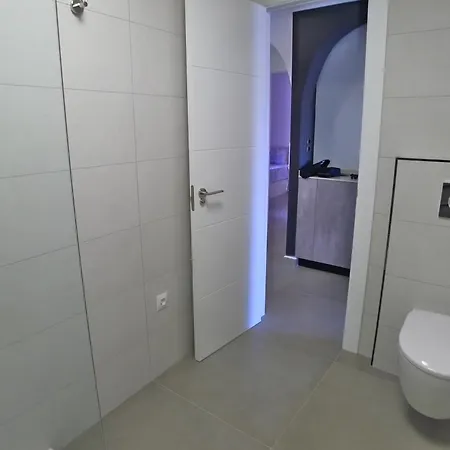 R1358 La Hacienda 10 A Nerja
