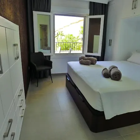 Apartamento R1358 La Hacienda 10 A *